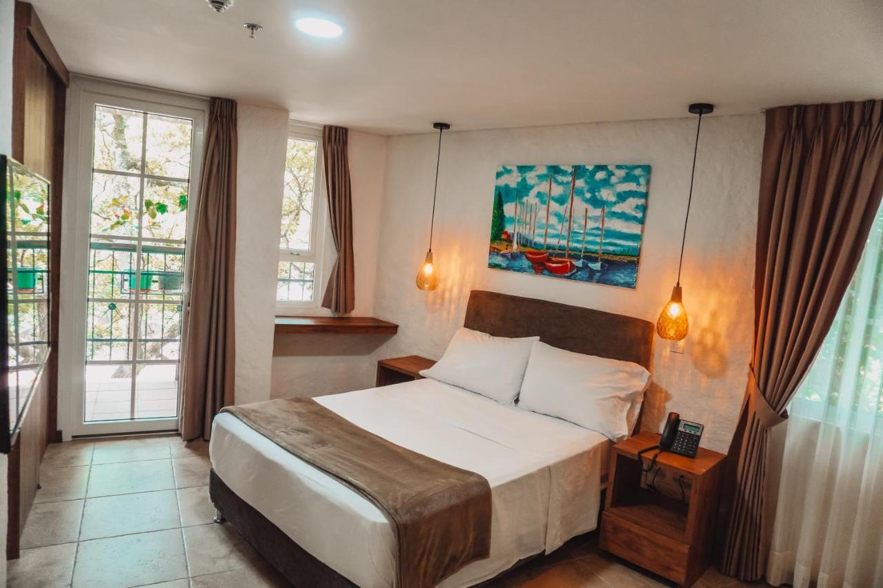 Hotel Boutique Casa Del Hidalgo 卡利 外观 照片