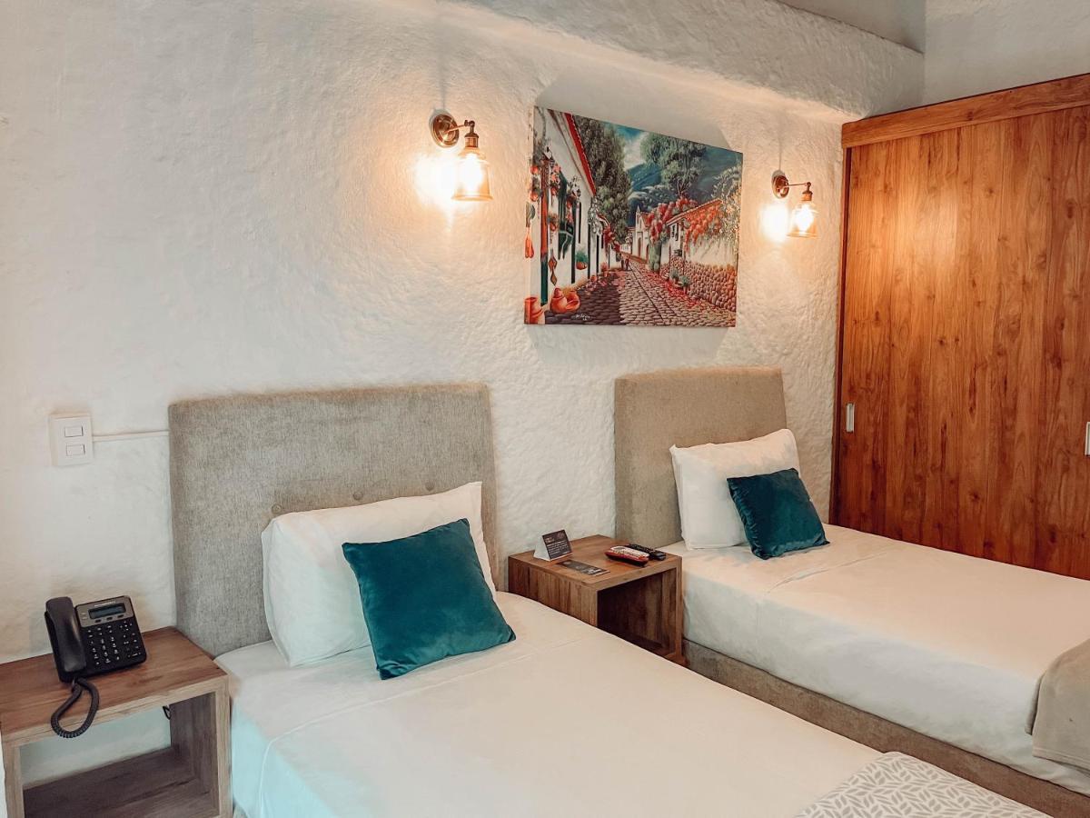 Hotel Boutique Casa Del Hidalgo 卡利 外观 照片