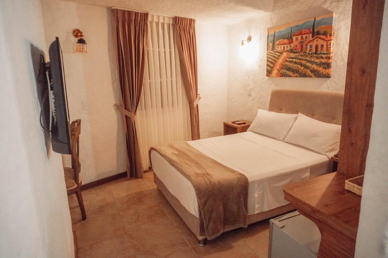 Hotel Boutique Casa Del Hidalgo 卡利 外观 照片