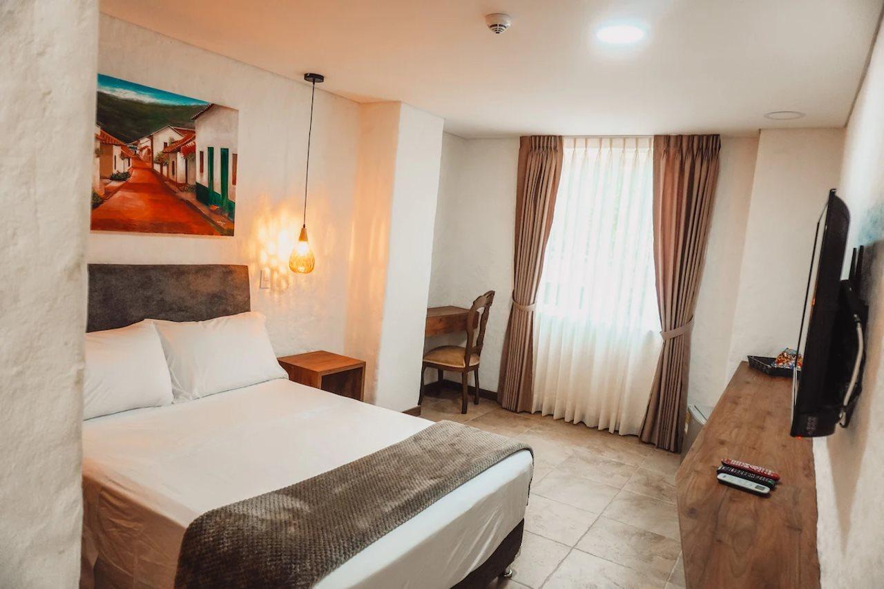 Hotel Boutique Casa Del Hidalgo 卡利 外观 照片