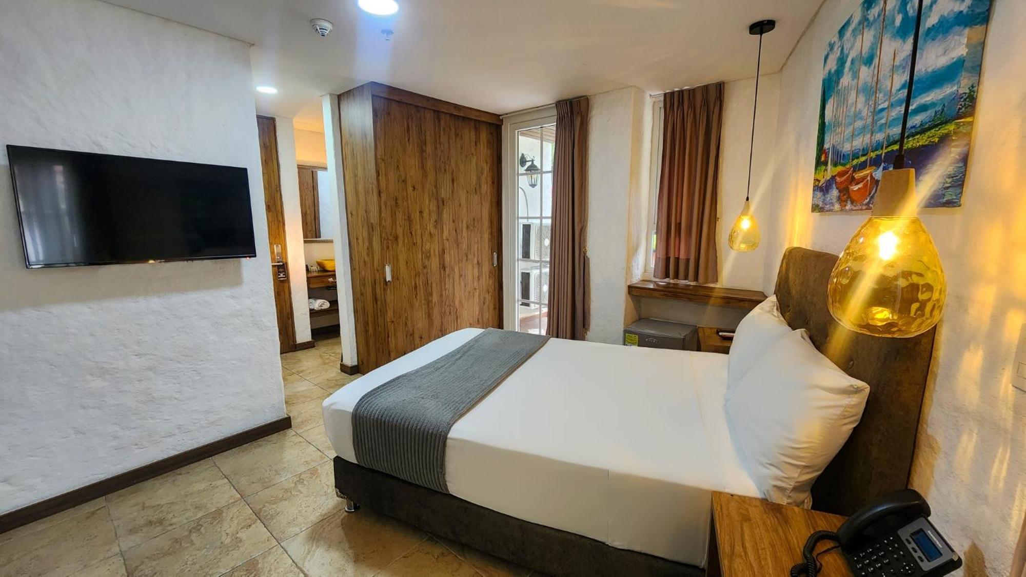 Hotel Boutique Casa Del Hidalgo 卡利 外观 照片
