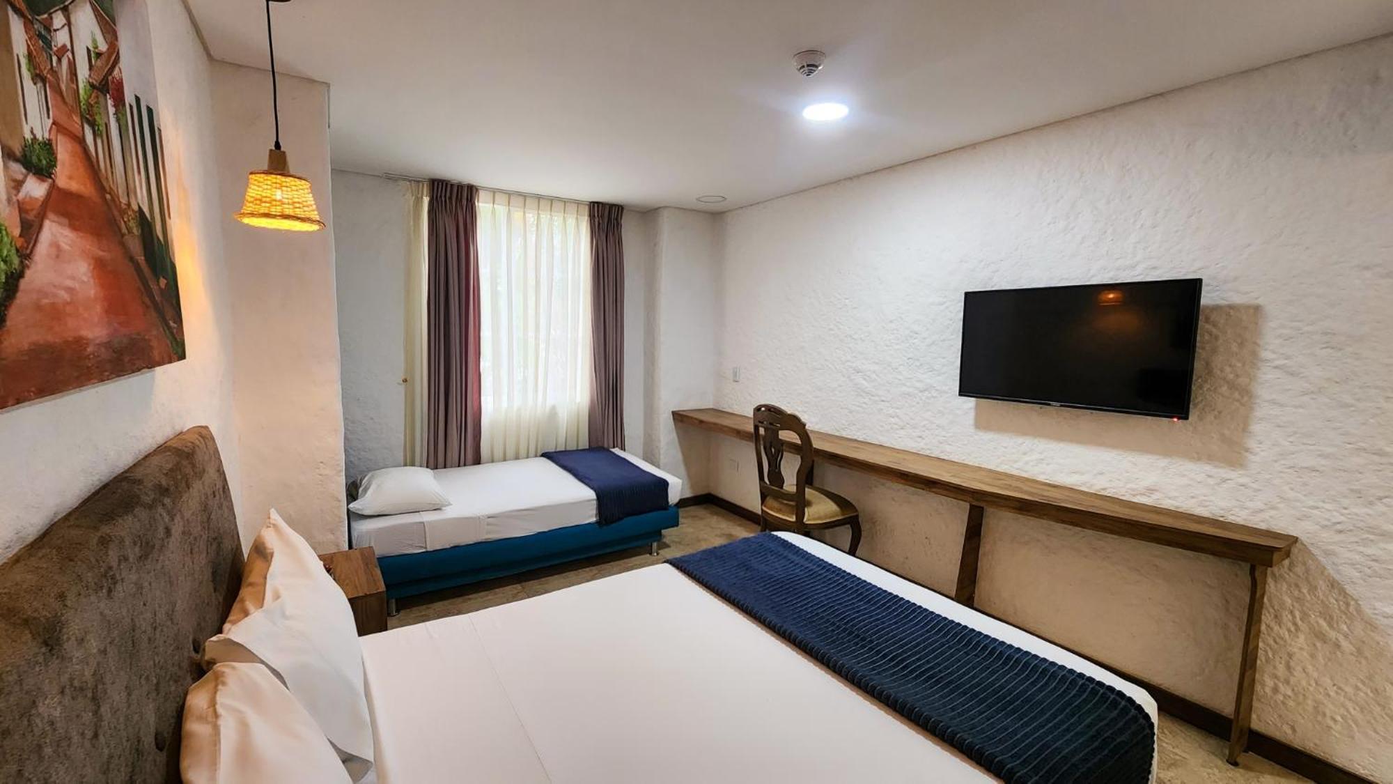 Hotel Boutique Casa Del Hidalgo 卡利 外观 照片